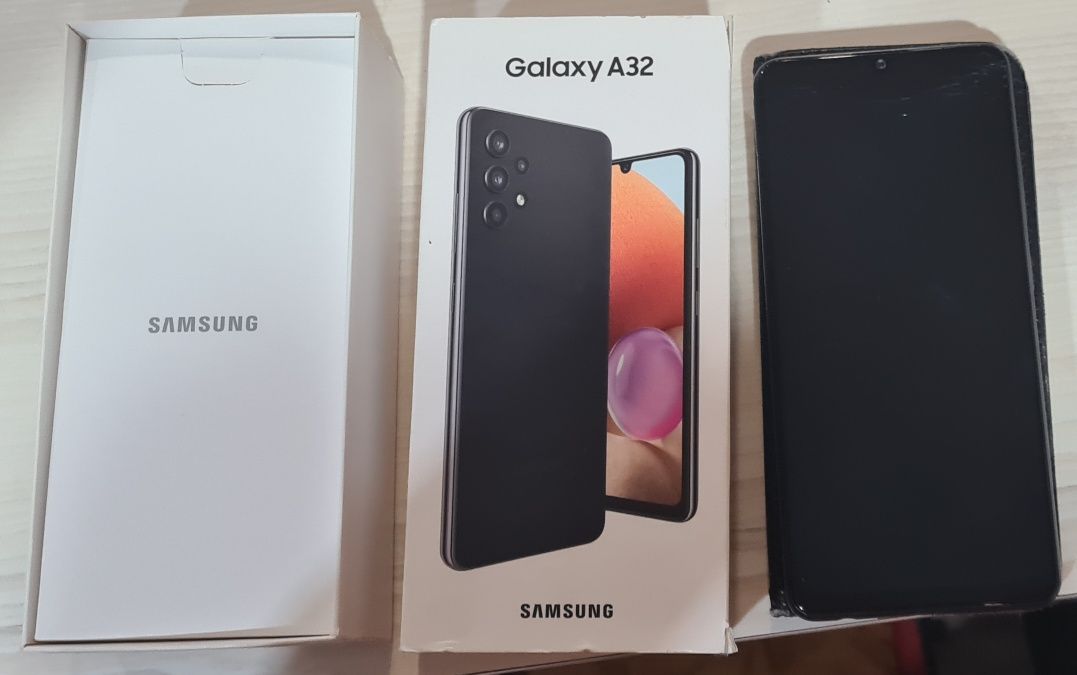 Smartfon Samsung a32 telefon szary