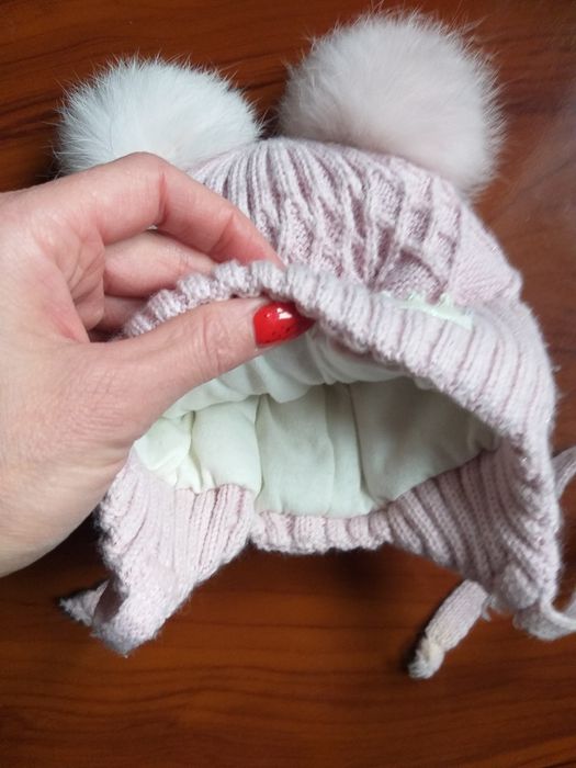 Шапочки зимові для дівчинки