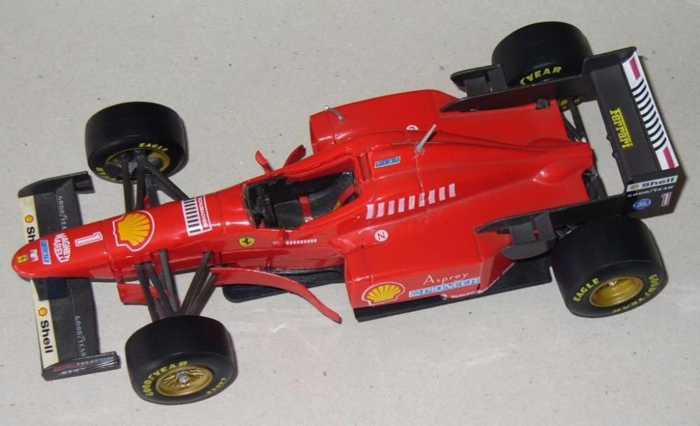 Ferrari F 310 Michael Schumacher - Maisto - esc 1/20