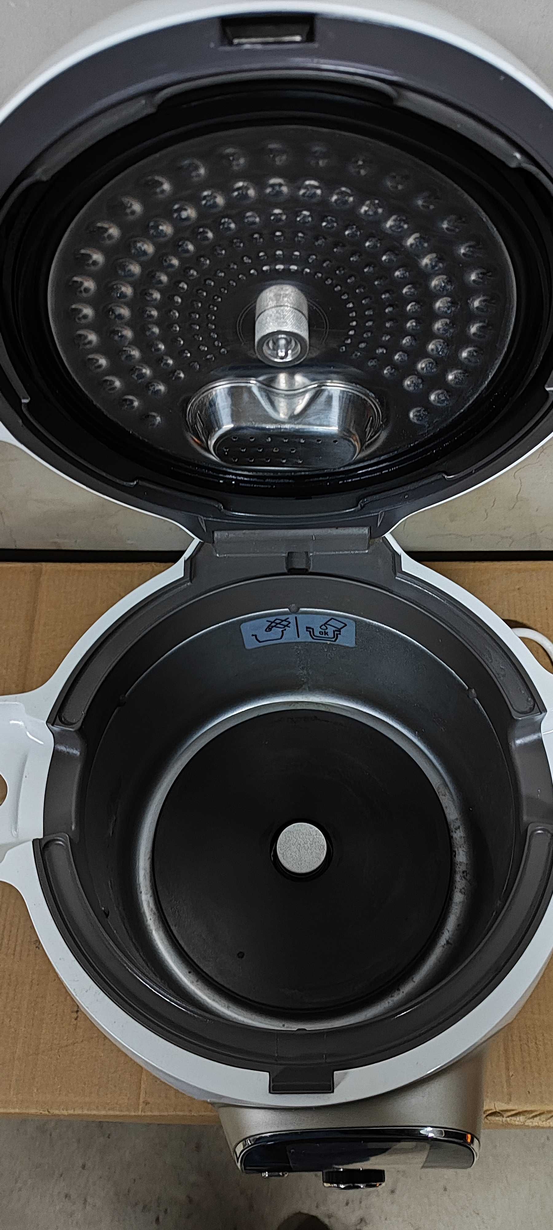 Inteligentny garnek SZYBKOWAR Moulinex COOKEO+ 6 l 1600 W