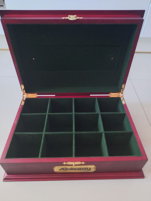 Шкатулка деревянная