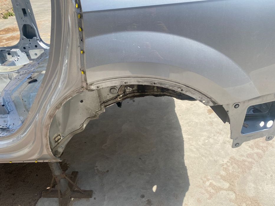 Кузов Четверть Лонжерон бочина Audi Q7 4M Ауді Кю7 4М Ауди Ку Кю