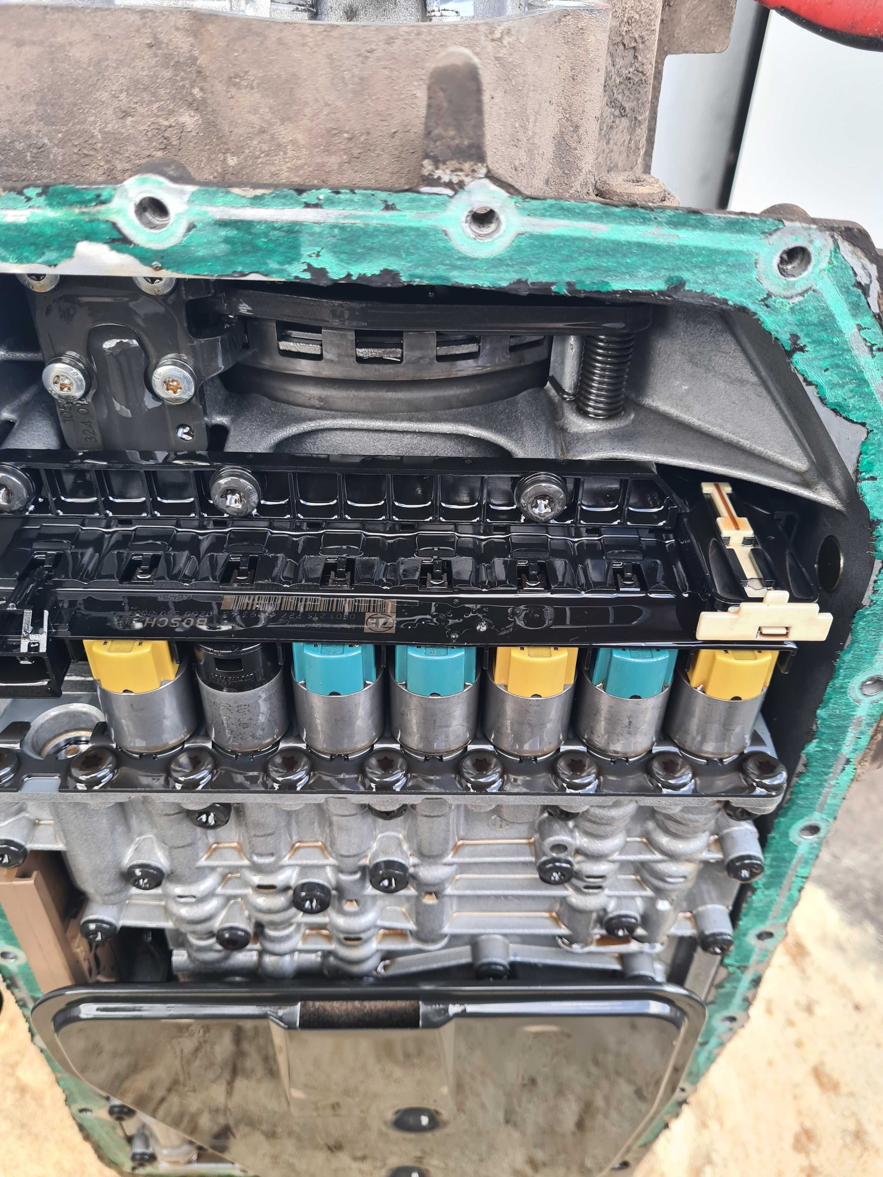 Гидроблок zf6hp26x zf6hp28x Оригинал снят с рабочей машины.
