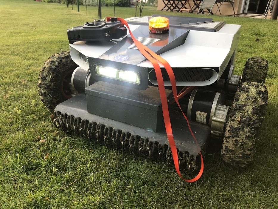 Kosiarka zdalna robot 4x4 elektryczna