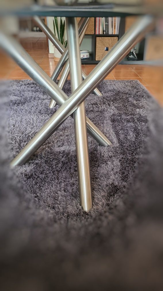 Mesa de jantar de vidro