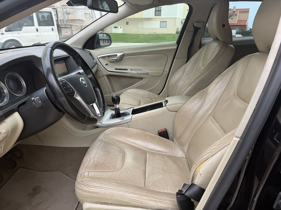 Volvo V60 2.0D3 Drive-e Problema CX