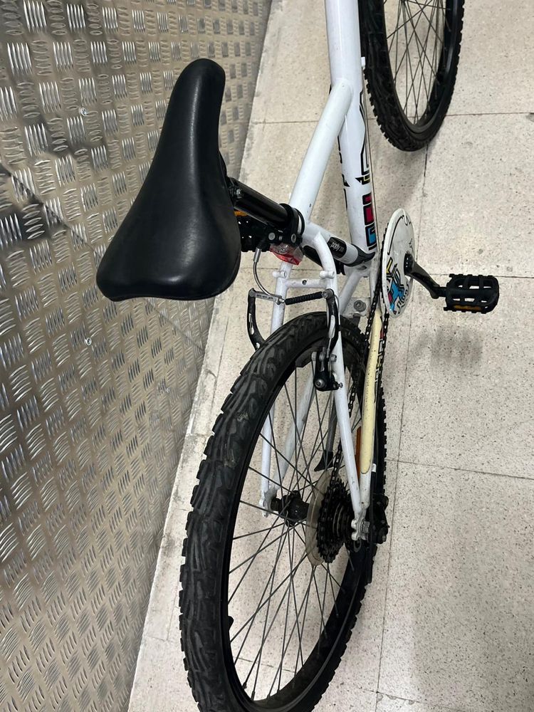 Bicleta B’Twin - Urban/Btt ligeiro
