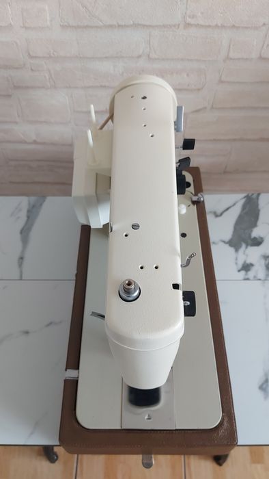 Maszyna do szycia Łucznik 466