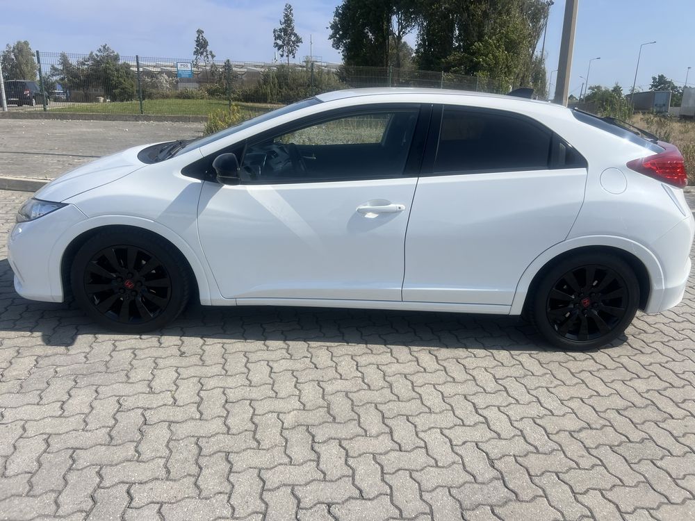 Honda civic 1.6 I-DTEC SPORT
