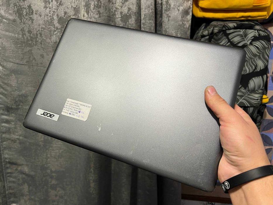 МАГАЗИН: Ноутбук - Acer TravelMate з Європи (DDR4 4Gb/SSD128/Intel i3)