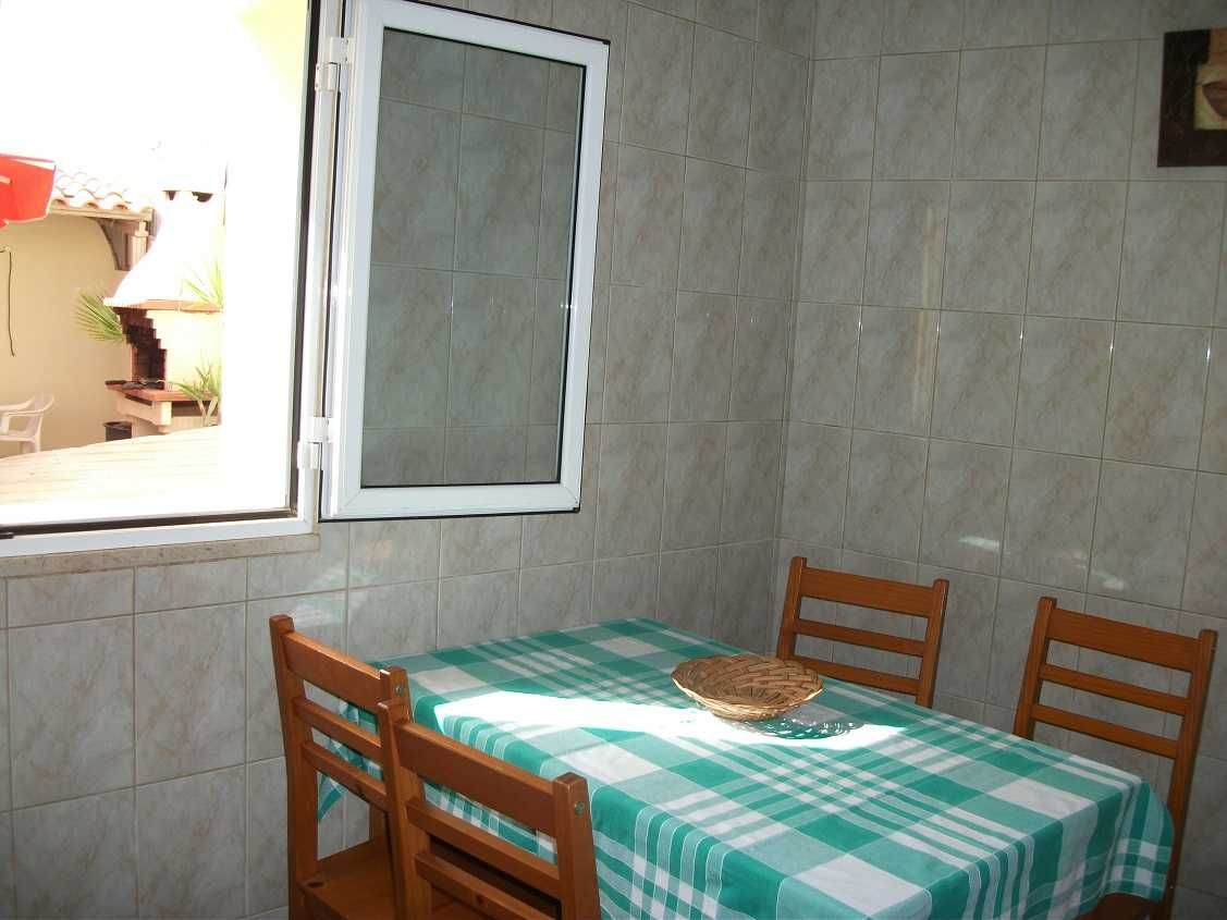 12 a 19 Julho Quarteira Algarve  Piscina  Churrasqueira WIFI A.C