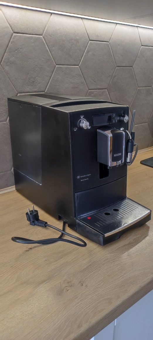 Ekspres do kawy Nivona CafeRomatica 520