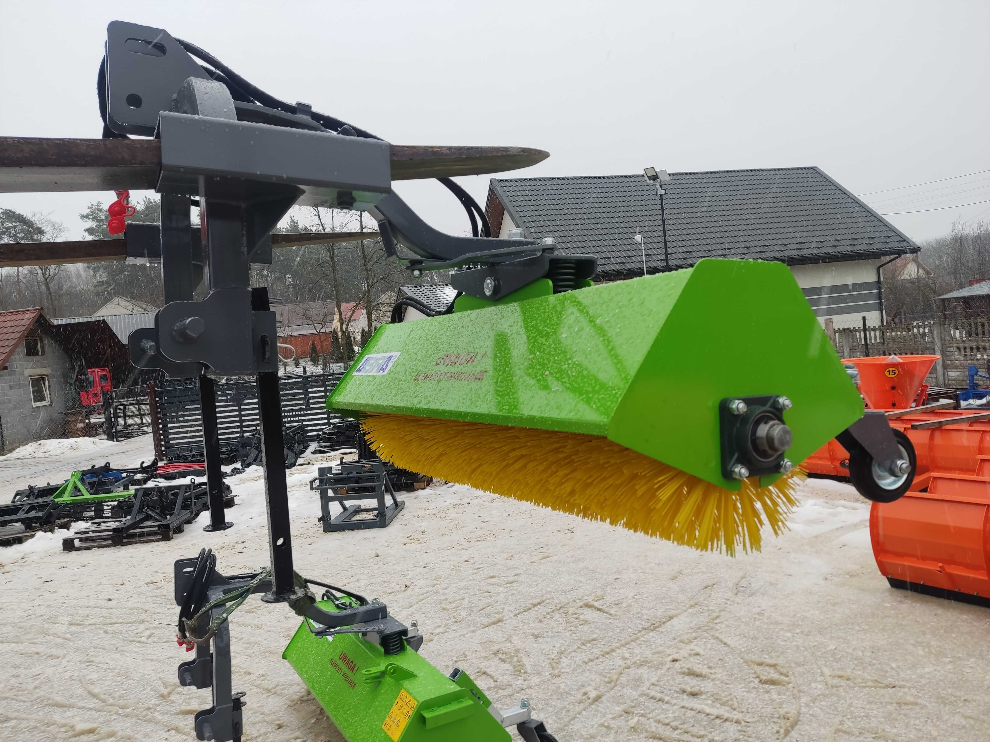 zamiatarka szczotka do dróg ulic hydrauliczna nowa na tuz widły