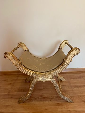 Siedzisko w Stylu Barokowym złote postarzane, przecierane, fotel