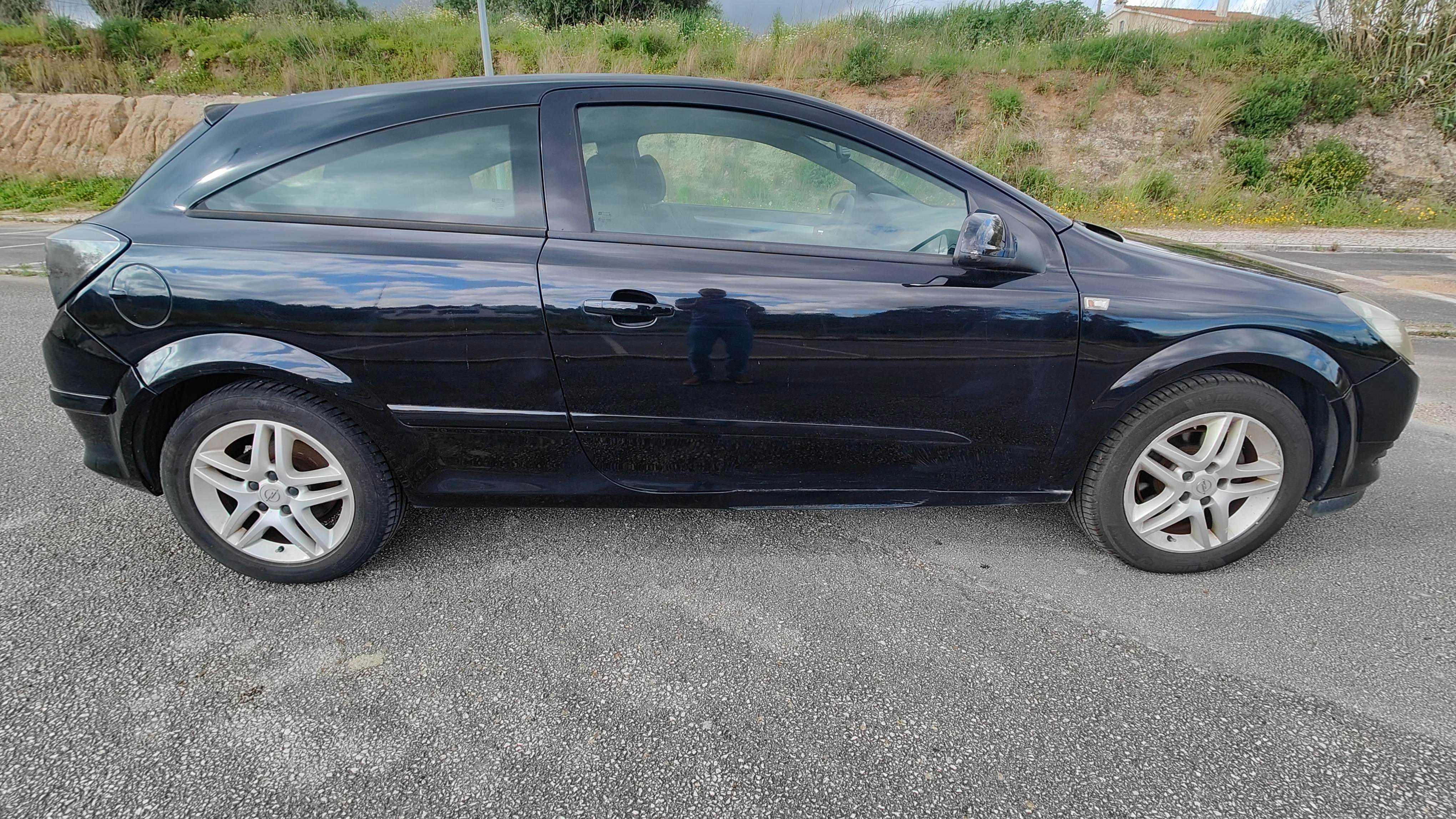 Opel Astra GTC 1.3