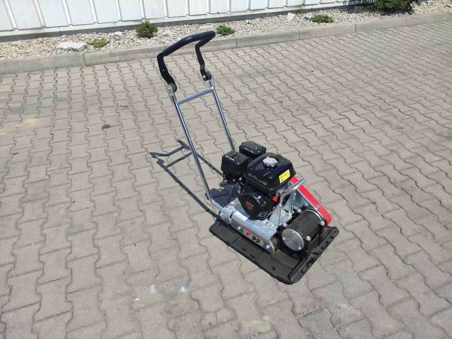 Zagęszczarka 70/80/90 kg - wynajem tanio