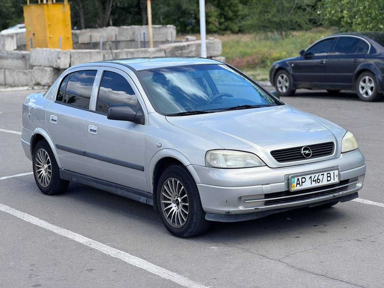 Opel Astra 2008 1.6 Мкпп.