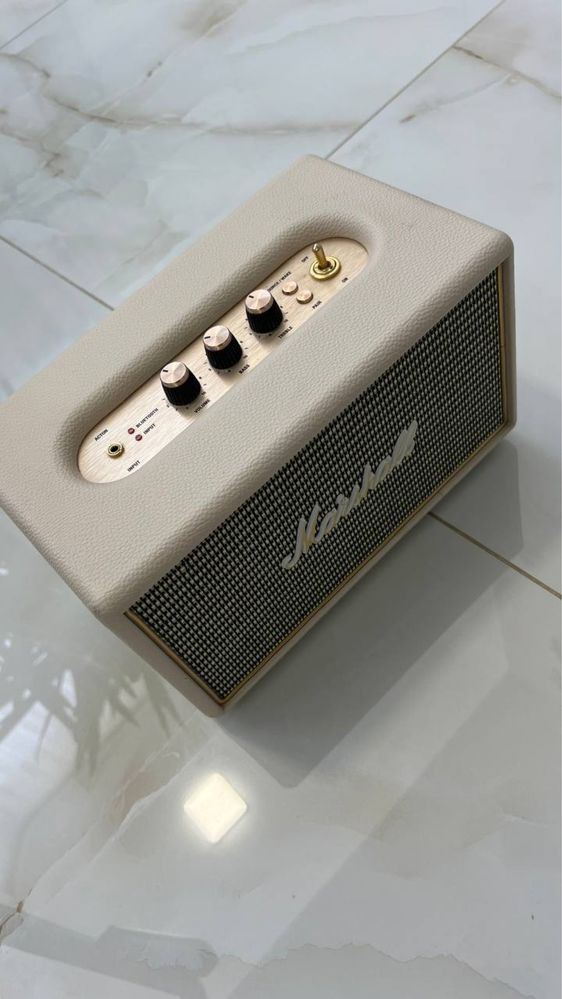 Колонка Marshall Acton, Маршал Актон