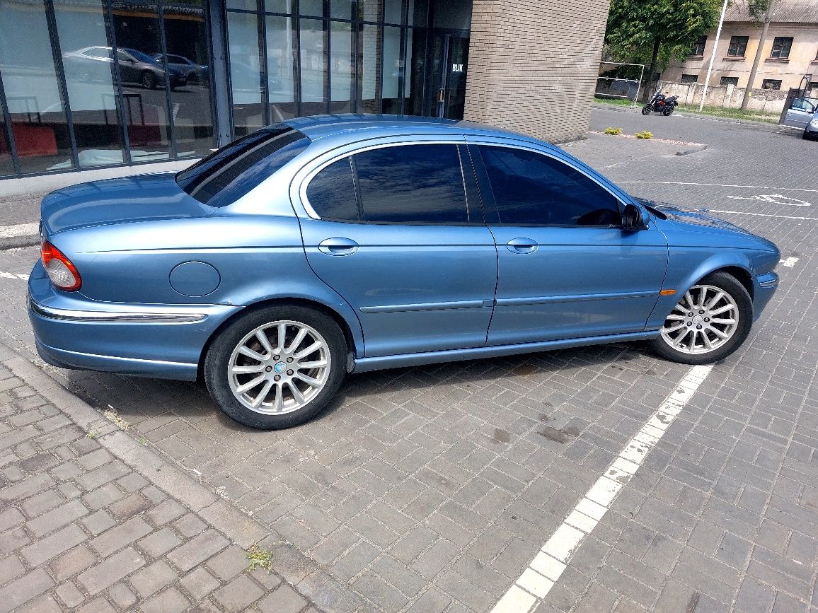 Продам Jaguar X-Tapy