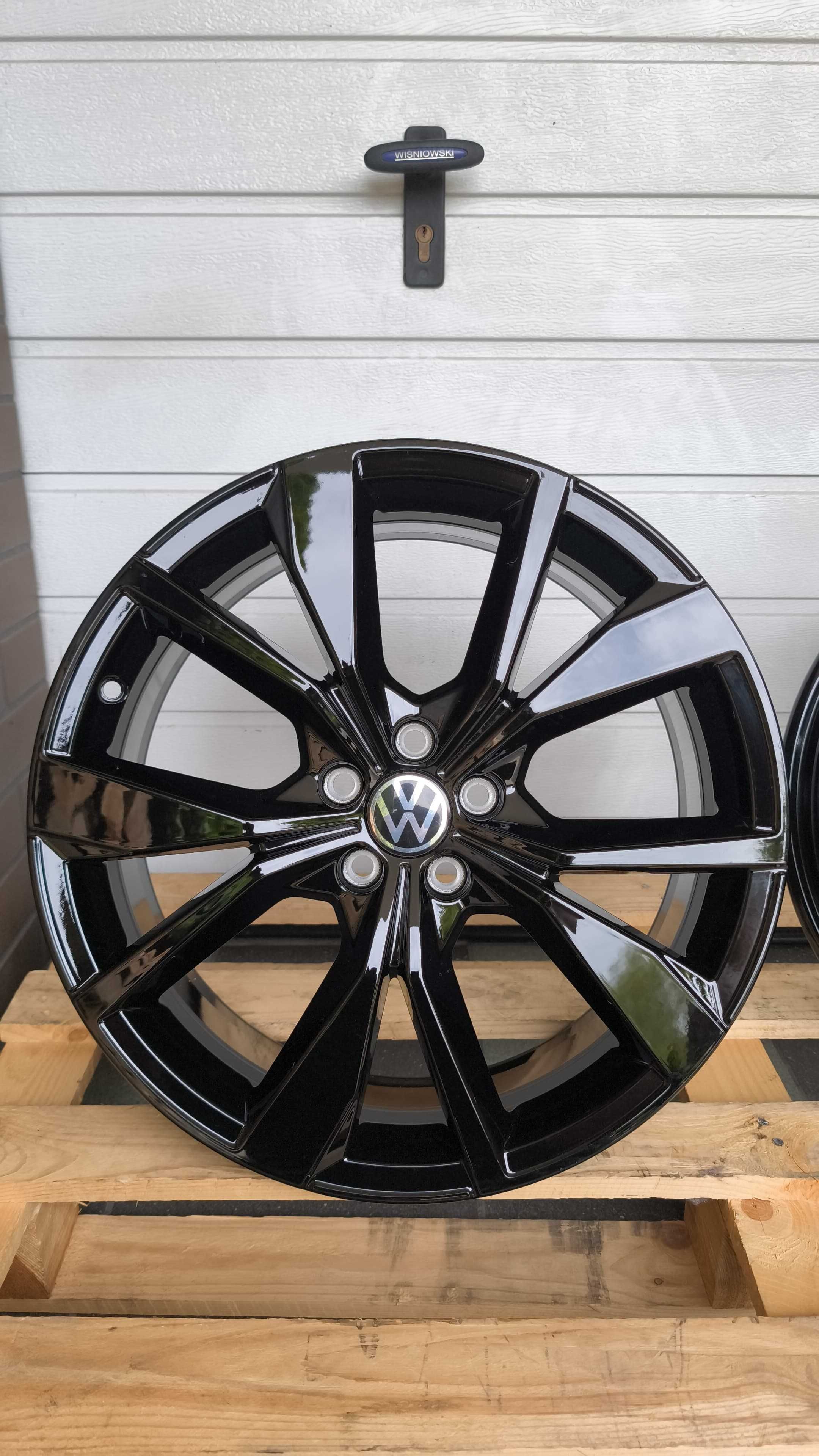 Felgi aluminiowe Vw Taigo T Cross 18" 5x100 Et 39 NOWE (OL585F)