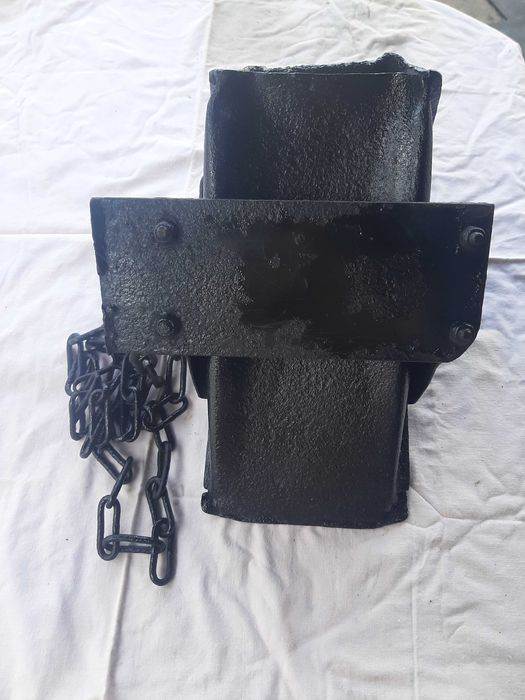 Башмак металевий для вантажних авто.