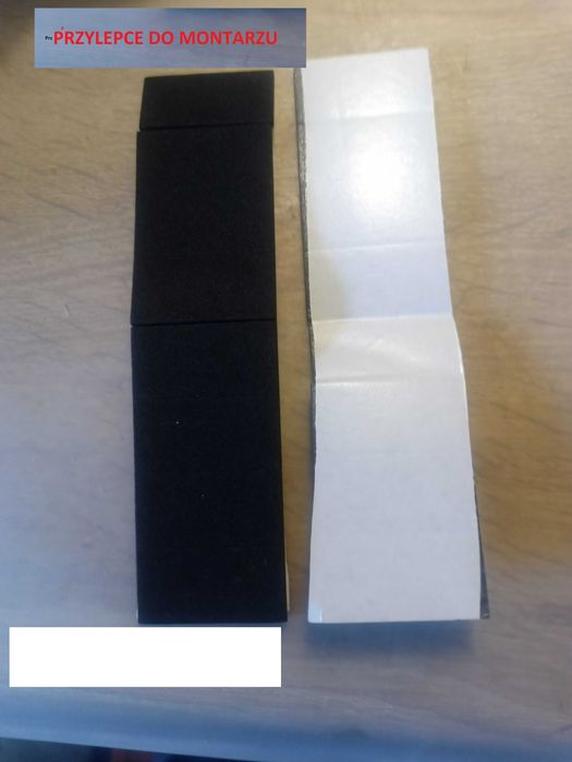 Uchwyt na kubek z napojem, lub talerzyk z posiłkiem- do samochodu.