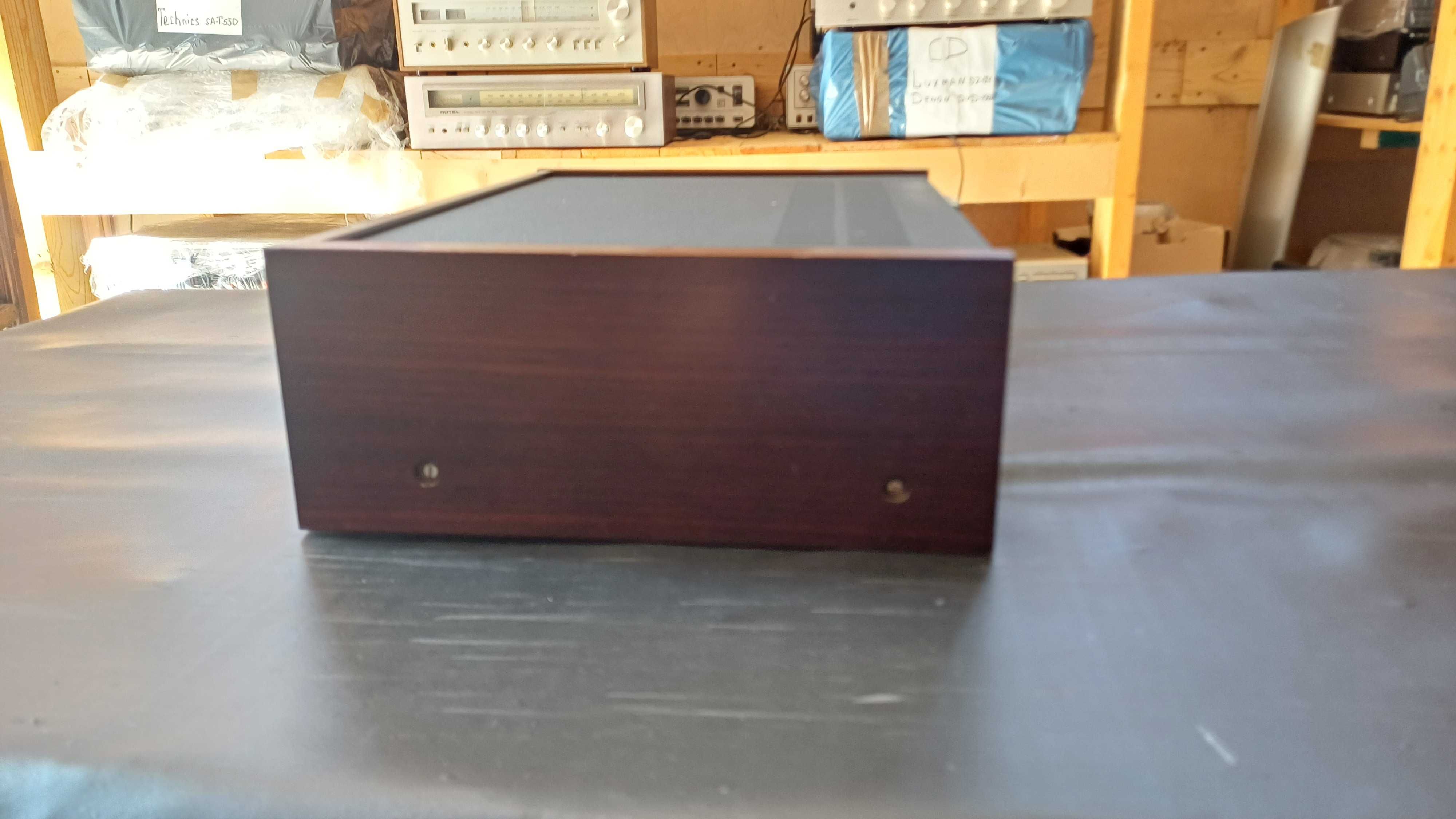 Wzmacniacz  HITACHI  IA-1000