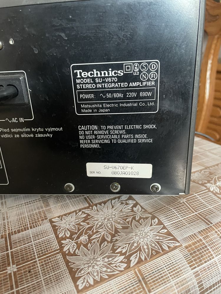 Amplituner Technics SU-V670 PXS