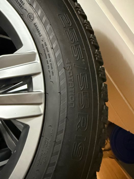 255. 55. R19. Koła volkswagen 5 x112 r19