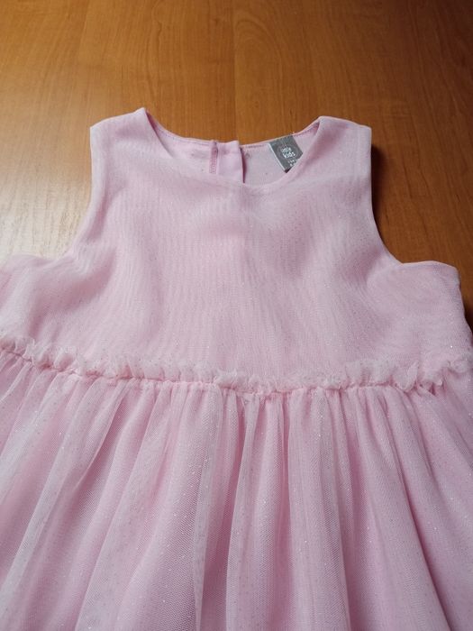 Elegancks sukienka roz. 134