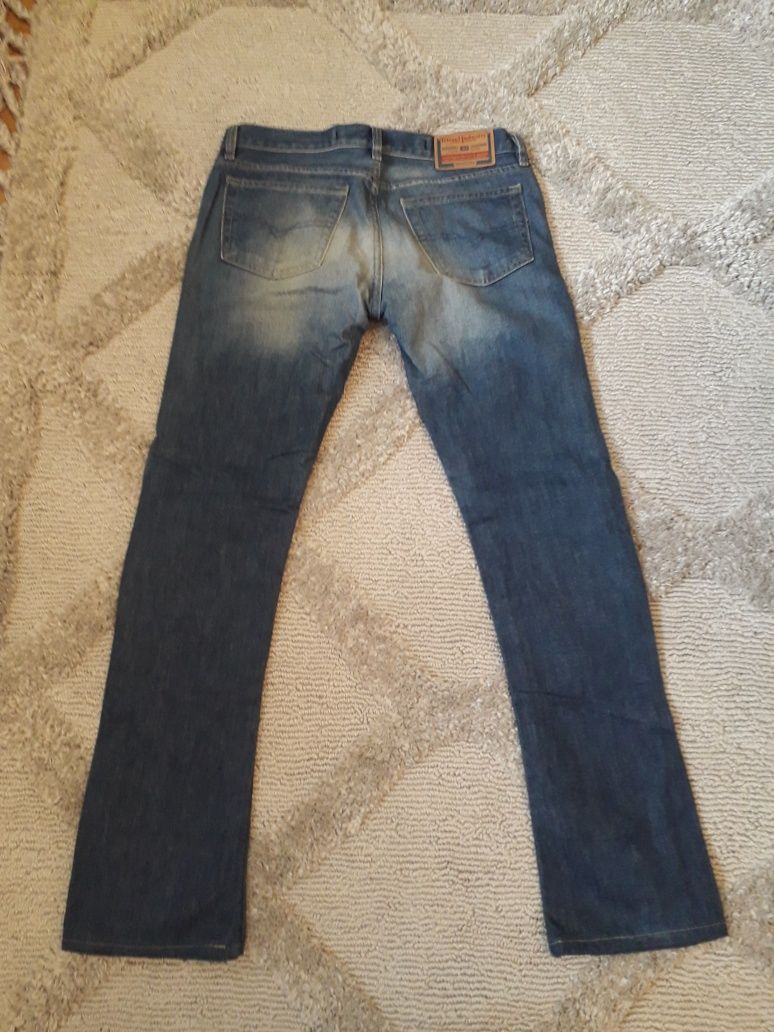 Spodnie jeansy Diesel 29 M