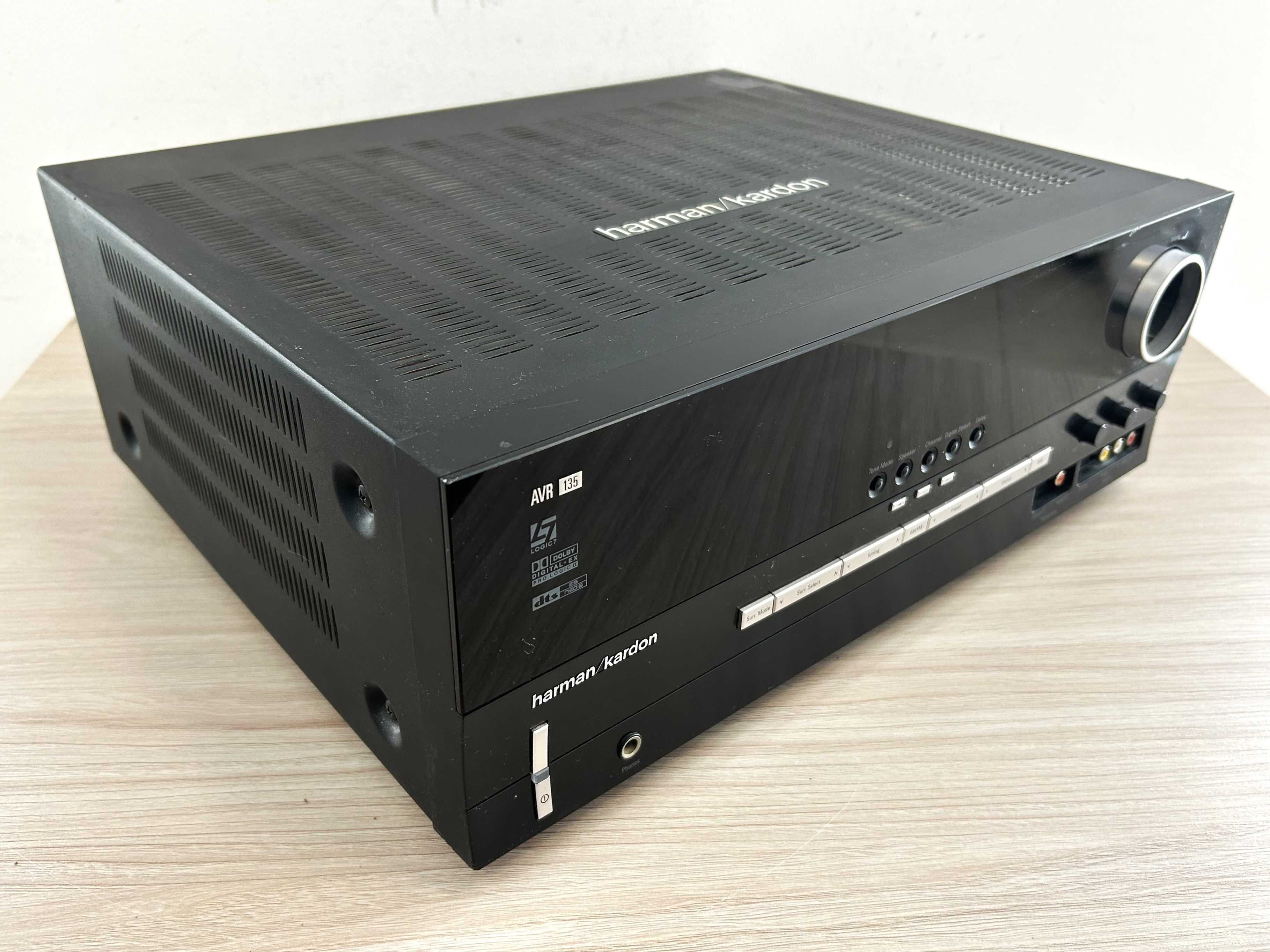 Amplituner Harman Kardon AVR135 6.1 czarny
