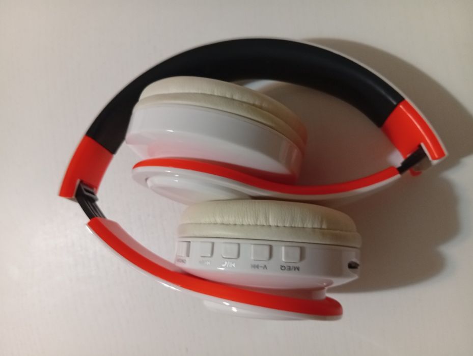 Phones sem fios (cartão micro SD)