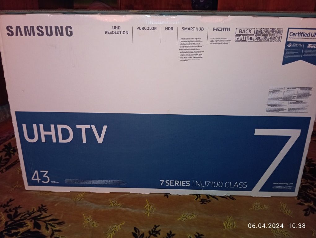 продам телевизор Samsung 4K