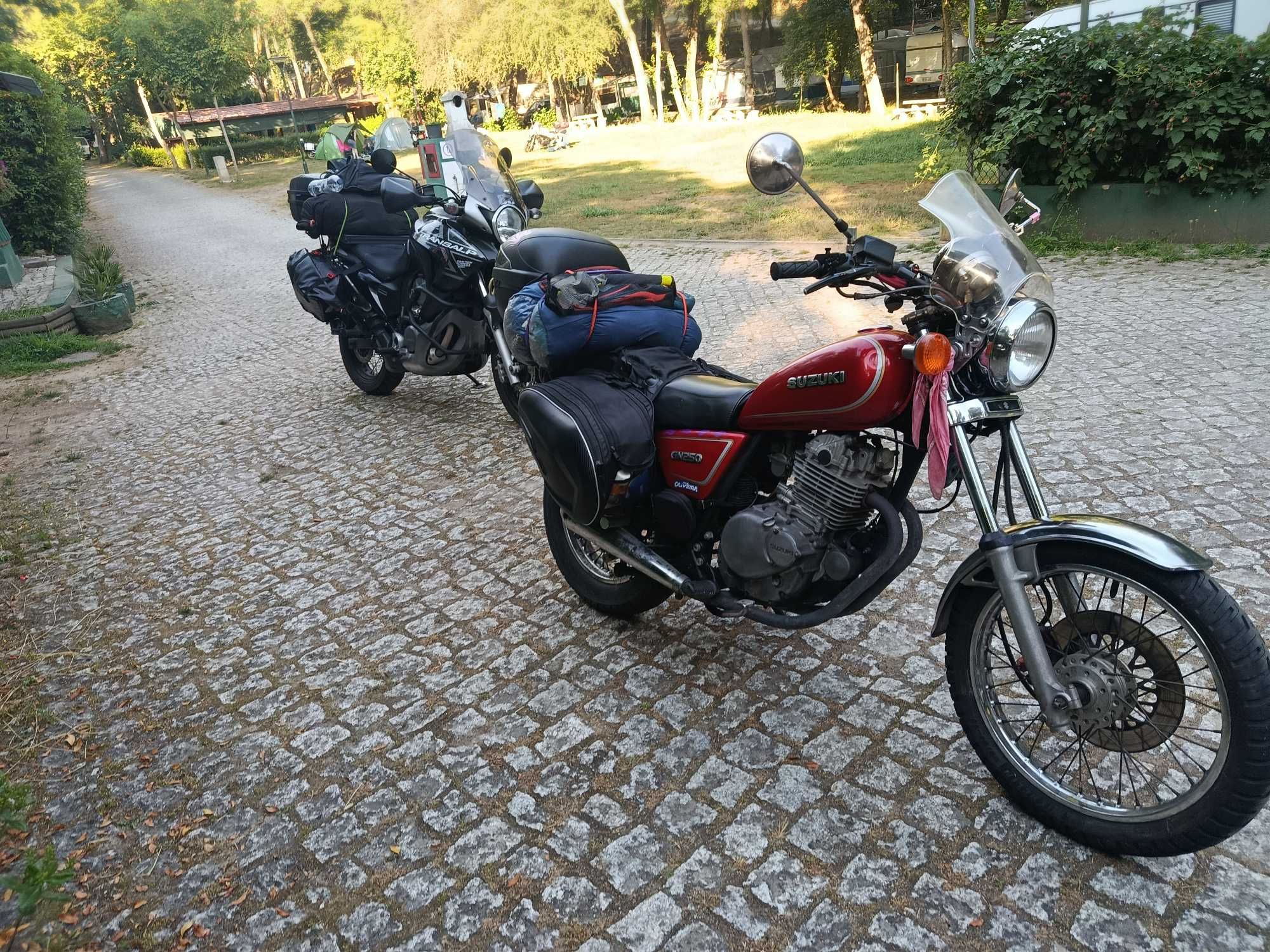Suzuki GN 250 a trabalhar na perfeição