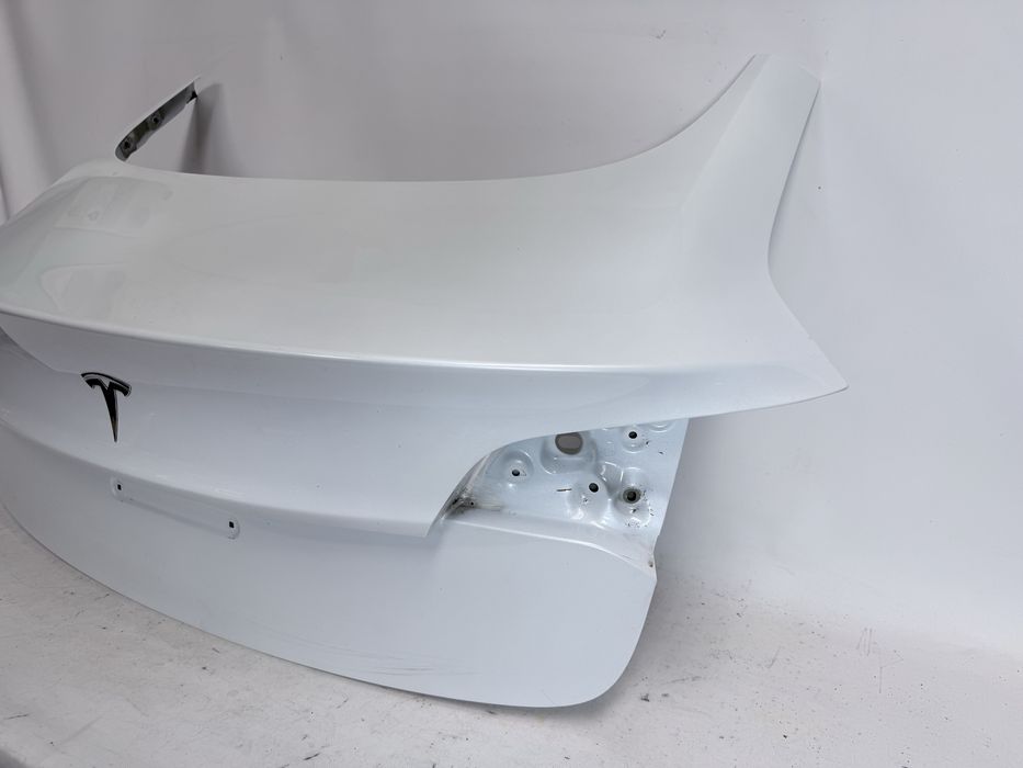 Крышка багажника Tesla model 3 PPSW рестайлинг