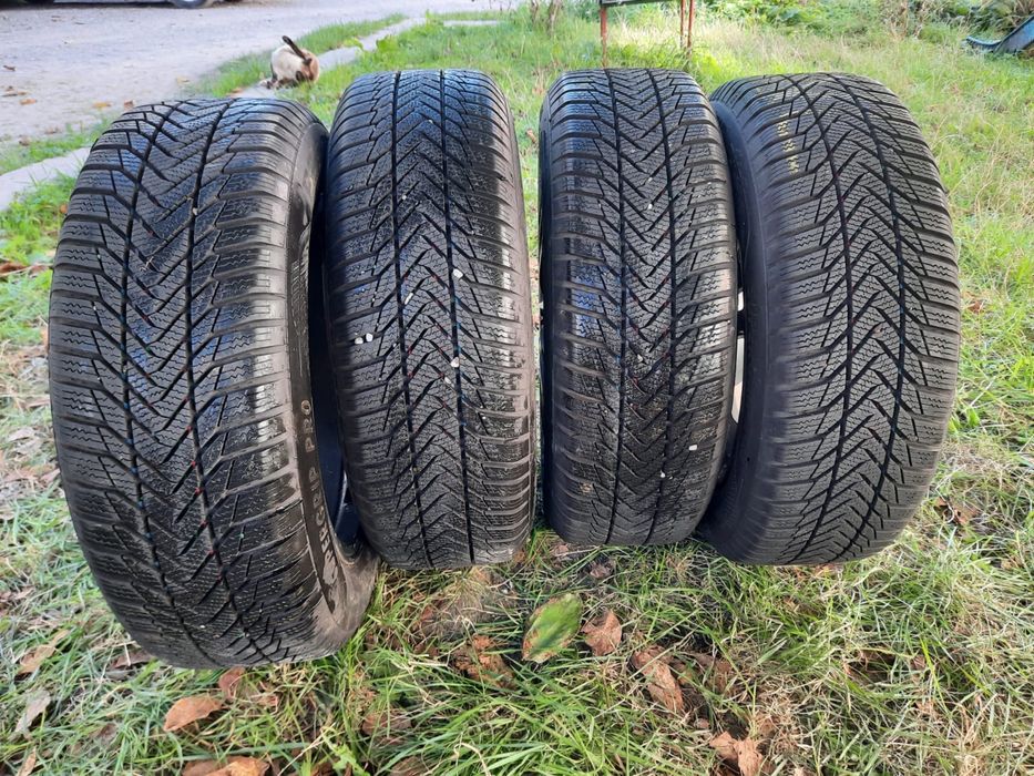 Шини резина колеса зимові 185/60/R15 DOT 1424 7-7,7мм без дисків
