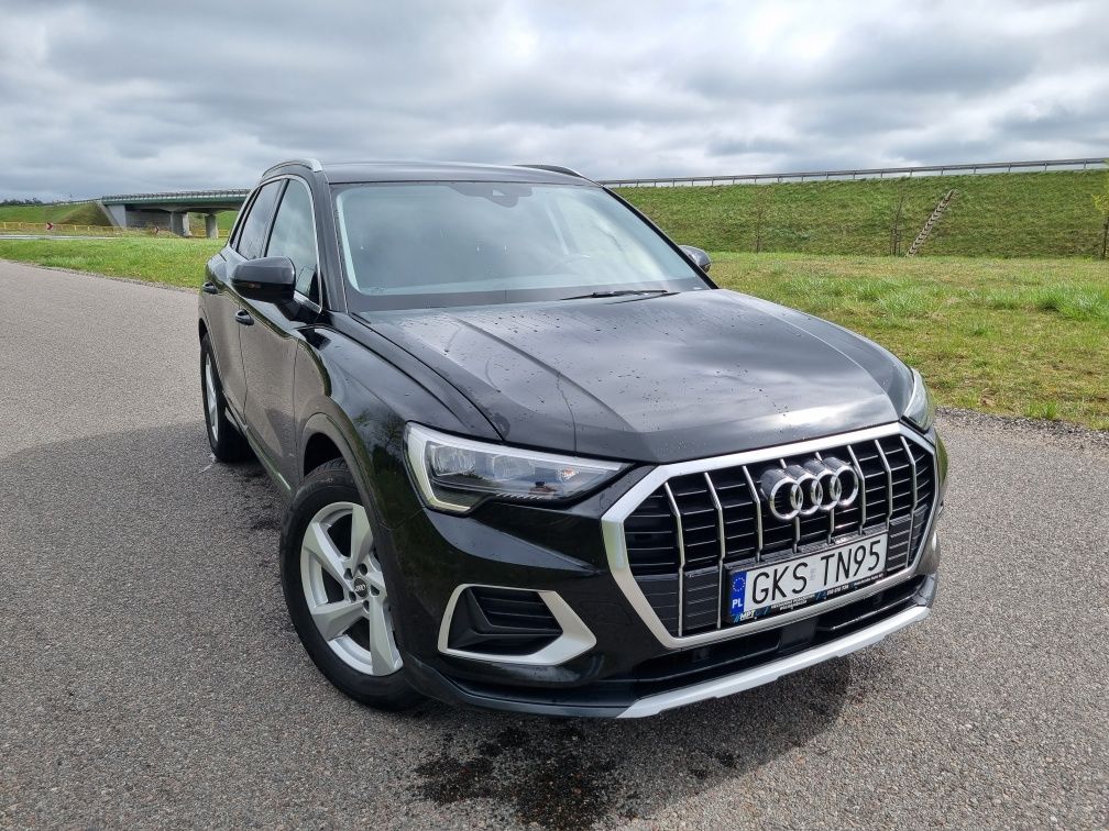 Audi q3 2019 mały przebieg 74000 1.5 tsi