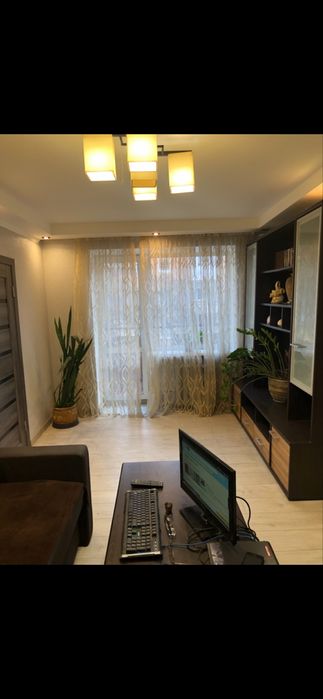 Здам 2 кімнатну район Чайки