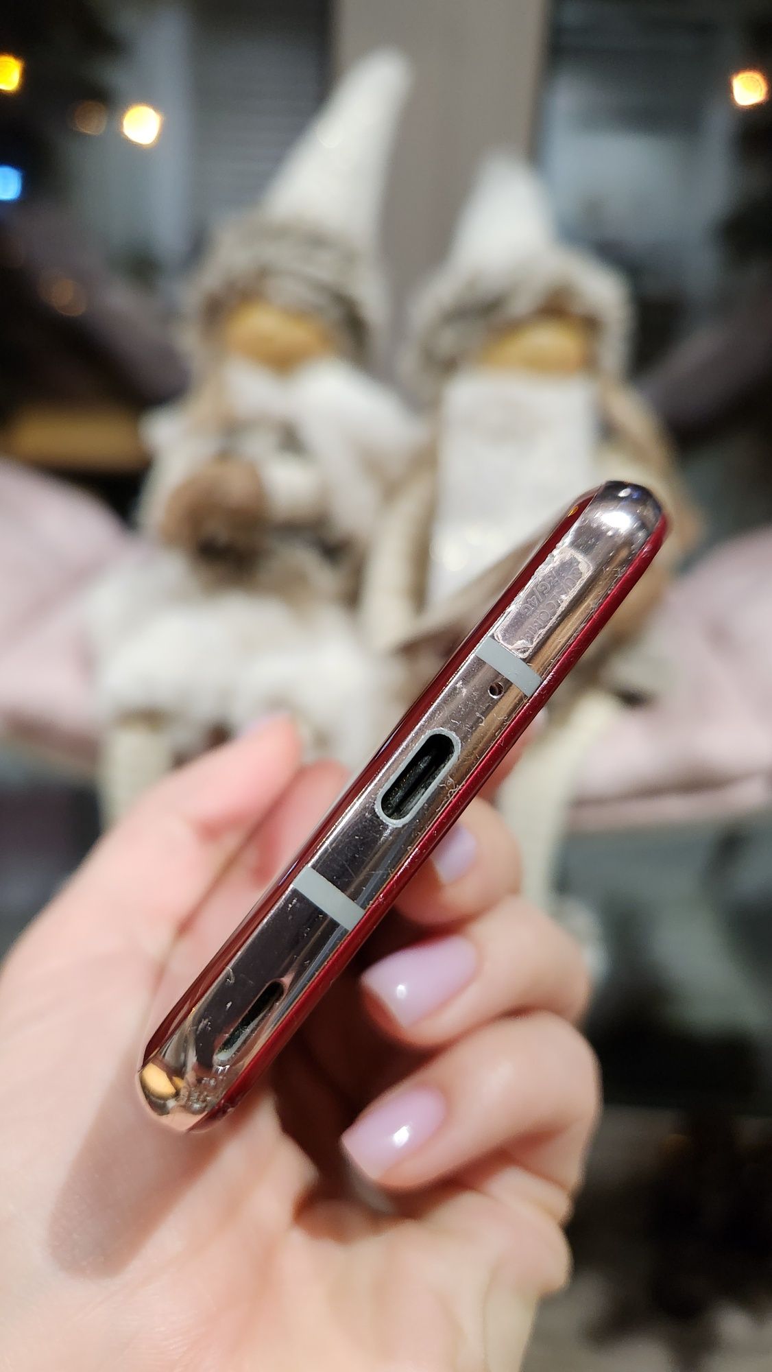 Sharp R2  4/64 red червоний aquos