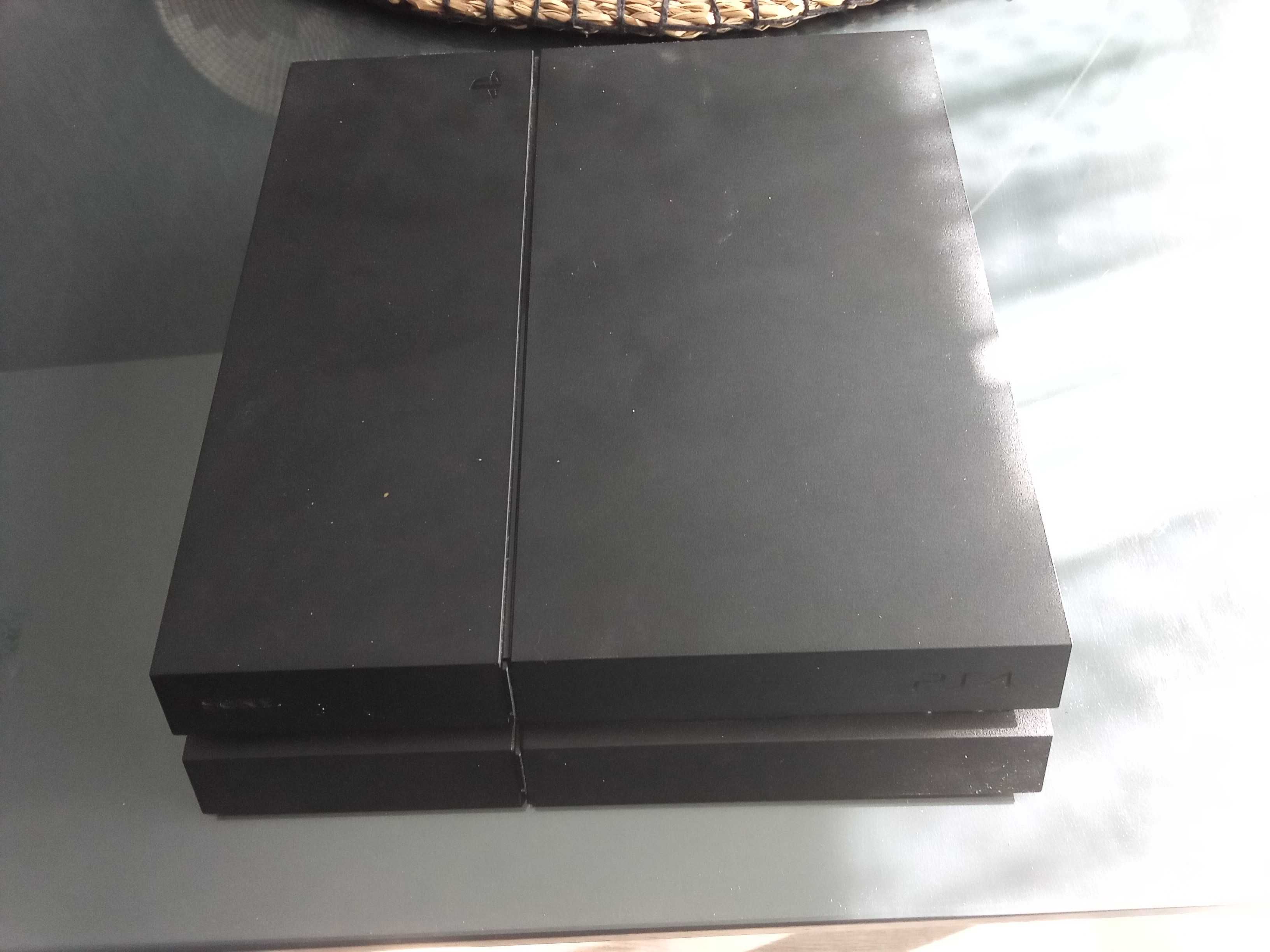 Vendo ps4 usada por ter comprado uma ps5