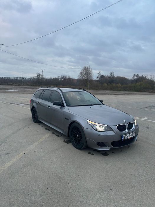 BMW Seria 5 BMW E61 530D M-PAKIET Individual  Head-Up Bogate Wyposażenie