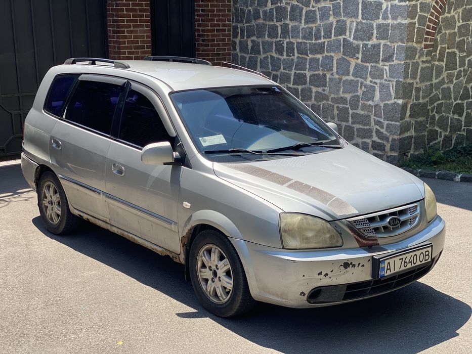 Kia Carens 2003р 1.8 газ бензин автомат