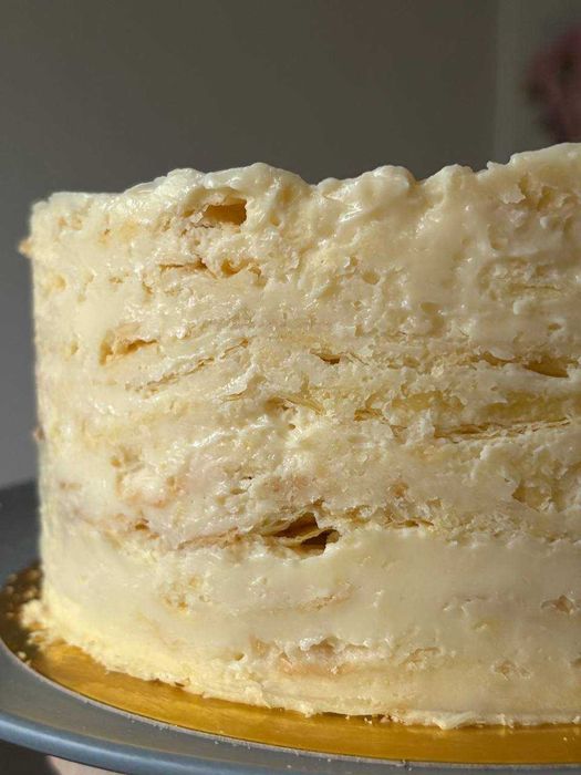 Принимаю заказы на торты к праздничному столу