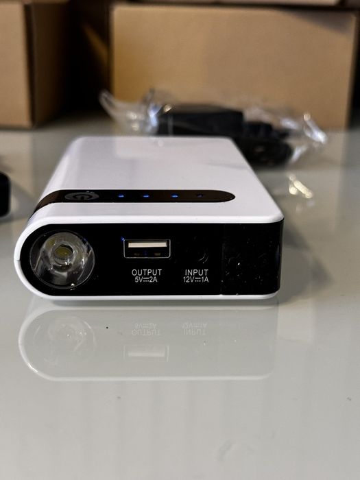 Пусковое устройство,бустер,повер банк Jump Smart Starter Power Bank