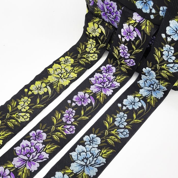 Тесьма жаккардовая