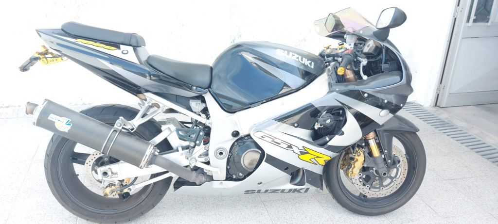 Suzuki GSXR1000 Impecável ACEITO TROCA.