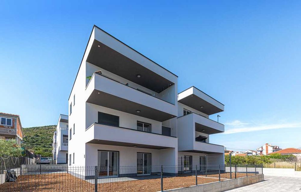 Wakacje, Chorwacja, okolice miasta Trogir, ładny apartament dla 5 osób