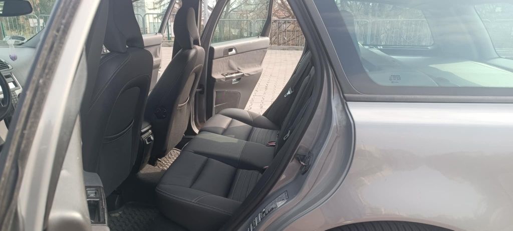 VOLVO V50 2.0 D 136 KM