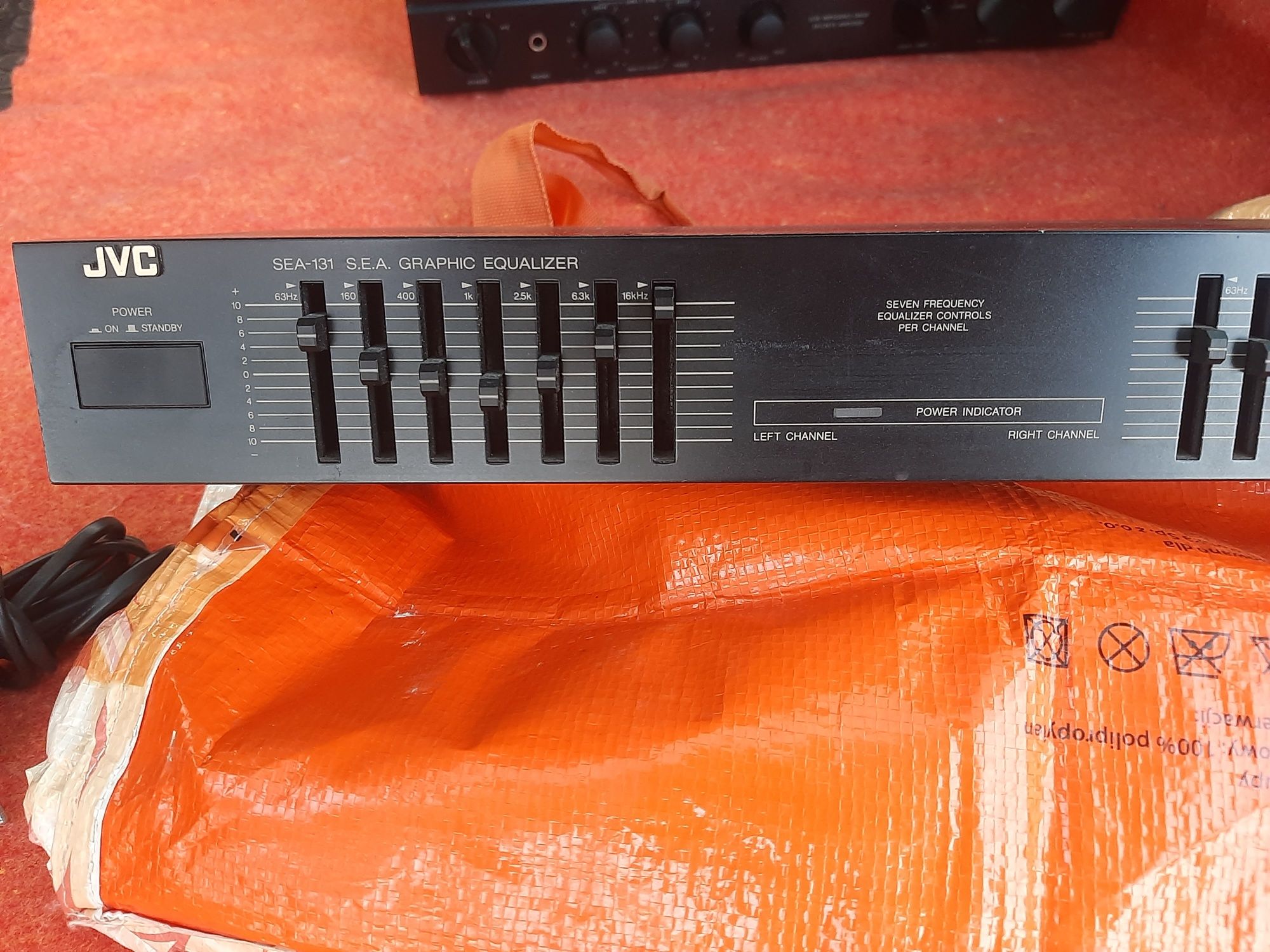 JVC eqalizer (korektor)